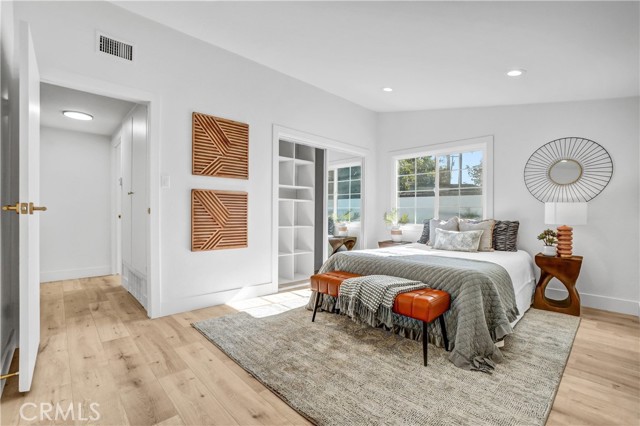 Detail Gallery Image 13 of 24 For 4122 W Kent, Santa Ana,  CA 92704 - 4 Beds | 4 Baths