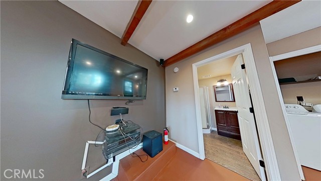31450 Ocean View Drive, Running Springs CA: https://media.crmls.org/medias/e4c776ae-6ba5-4e66-b14e-089e61ed30d6.jpg