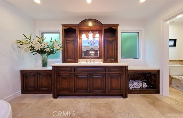 Detail Gallery Image 28 of 45 For 11947 Iredell St, Studio City,  CA 91604 - 7 Beds | 8 Baths