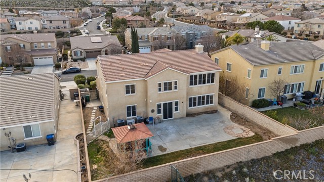 2123 Coconut Place, Palmdale CA: https://media.crmls.org/medias/e4c89c24-c684-4983-8b78-bb144ad5ab85.jpg