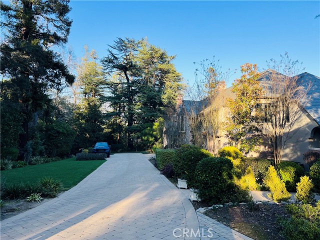 Detail Gallery Image 3 of 31 For 4110 Woodleigh Ln, La Canada Flintridge,  CA 91011 - 6 Beds | 8 Baths