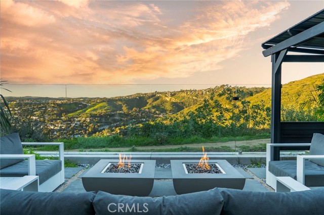 Detail Gallery Image 27 of 32 For 1630 Del Mar, Laguna Beach,  CA 92651 - 2 Beds | 3/1 Baths