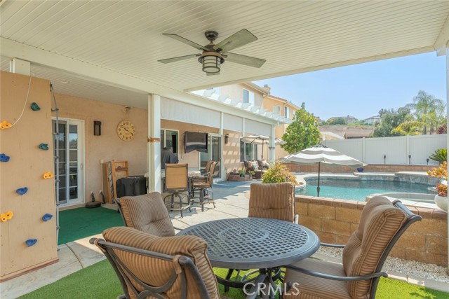 30567 Mill Valley Court, Murrieta CA: https://media.crmls.org/medias/e4cbc94f-4da2-4c7b-9bb0-8402f579b095.jpg
