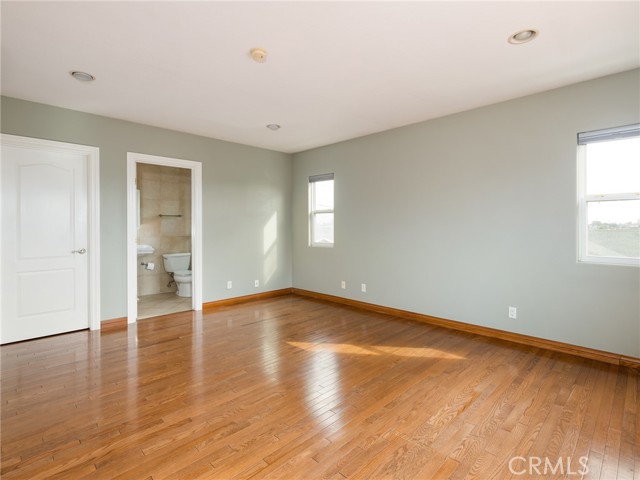 Detail Gallery Image 13 of 28 For 4243 W 176th St, Torrance,  CA 90504 - 4 Beds | 3/1 Baths