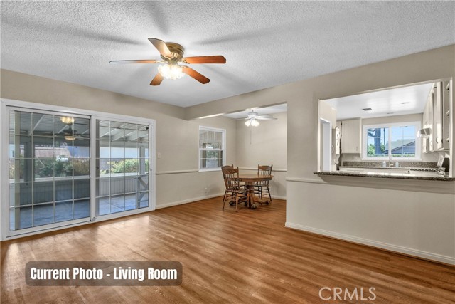 224 E Nubia Street, Covina CA: https://media.crmls.org/medias/e4cc6501-386e-4a27-9f38-56840ec69f36.jpg