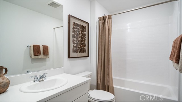 Detail Gallery Image 11 of 22 For 300 Grand Sky Ln, Perris,  CA 92570 - 5 Beds | 3 Baths