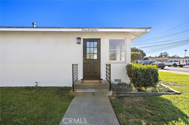 Detail Gallery Image 4 of 17 For 364 East 18th Street, Costa Mesa,  CA 92627 - 2 Beds | 1 Baths