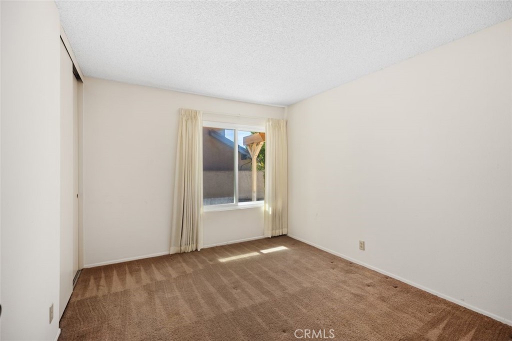 MLS #OC25159783 image #25