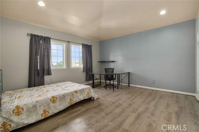 Detail Gallery Image 33 of 69 For 922 Armata Dr, Corona,  CA 92881 - 5 Beds | 4/1 Baths