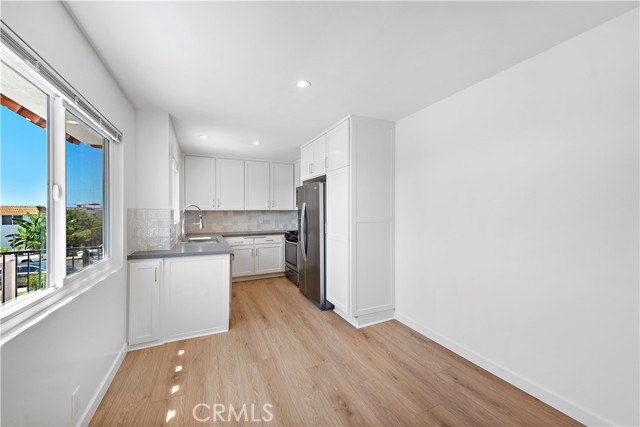 Detail Gallery Image 10 of 19 For 223 Avenida Victoria #B,  San Clemente,  CA 92672 - 2 Beds | 1 Baths