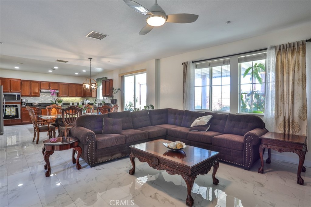 MLS #CV25164236 image #10