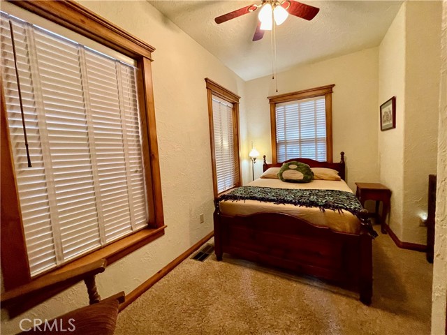 Detail Gallery Image 34 of 66 For 39323 Blue Jay Dr, Bass Lake,  CA 93604 - 6 Beds | 4/1 Baths