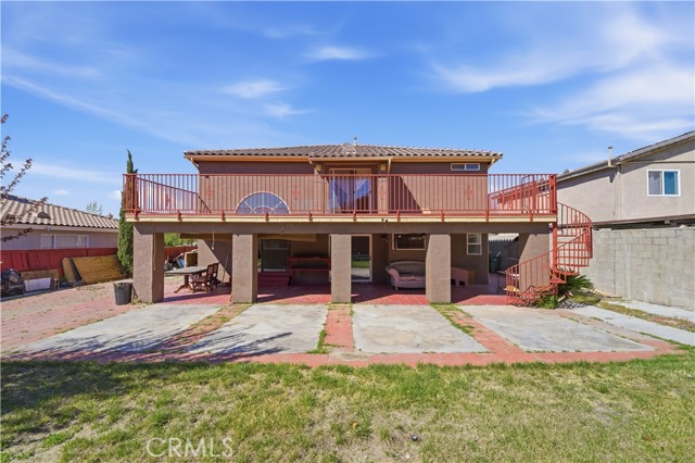 Detail Gallery Image 4 of 20 For 5642 Lighthouse, Palmdale,  CA 93552 - 3 Beds | 3 Baths