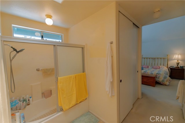 13674 Bennington Court, Fontana CA: https://media.crmls.org/medias/e4cfefde-4a58-48db-93f8-bf296ba0e075.jpg
