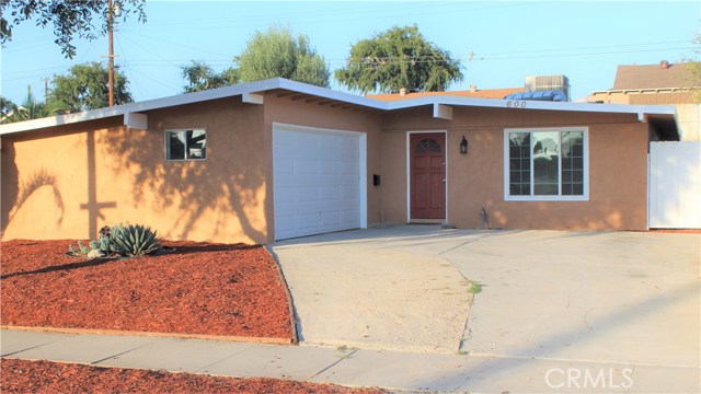 600 Clifton St, La Habra, CA 90631