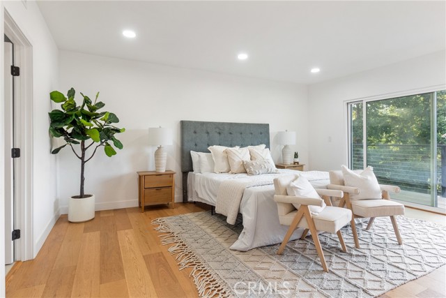 Detail Gallery Image 24 of 64 For 5166 Marmol Dr, Woodland Hills,  CA 91364 - 3 Beds | 3 Baths