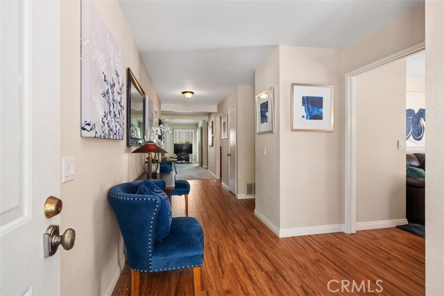 28501 Cano, Mission Viejo CA: https://media.crmls.org/medias/e4d2e779-5499-46b9-90e0-a16a7b4ec862.jpg