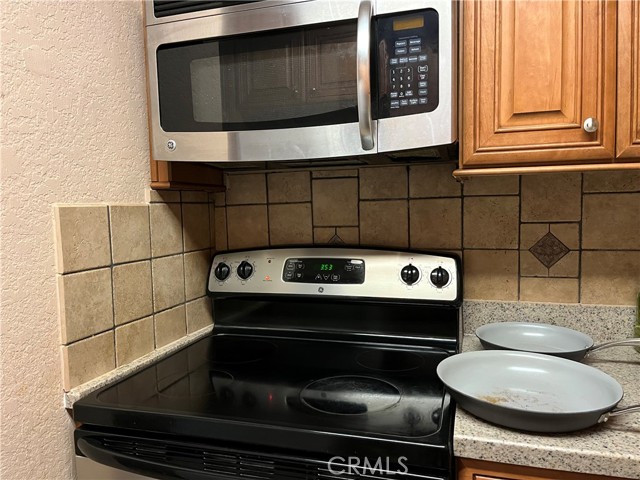 Detail Gallery Image 7 of 26 For 22852 Hilton Head #162,  Diamond Bar,  CA 91765 - 2 Beds | 1 Baths