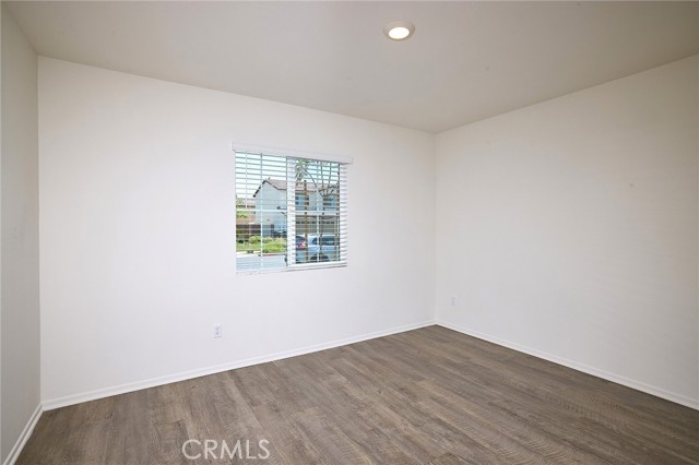 Detail Gallery Image 11 of 14 For 1227 Justice Pl, Hemet,  CA 92543 - 3 Beds | 2 Baths