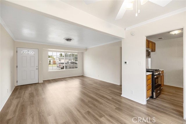 Detail Gallery Image 9 of 27 For 1015 N Moraga St, Anaheim,  CA 92801 - 3 Beds | 1 Baths