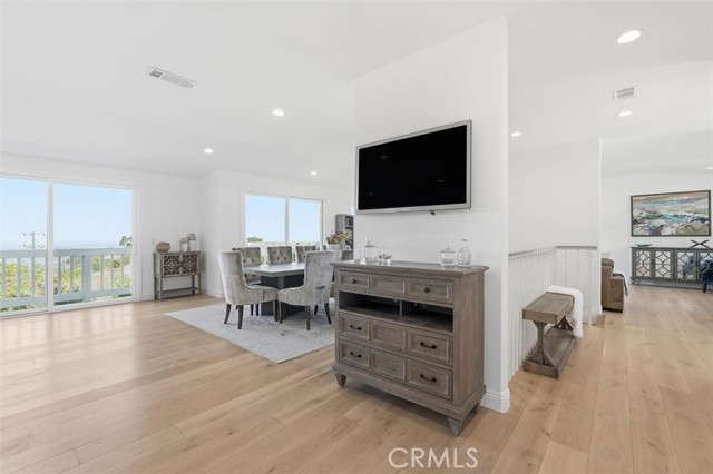 Detail Gallery Image 9 of 69 For 6045 Montemalaga, Rancho Palos Verdes,  CA 90275 - 4 Beds | 4/1 Baths