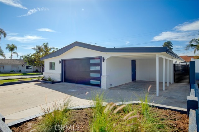 Image 4 of 67 For 2705 Orange Grove Avenue