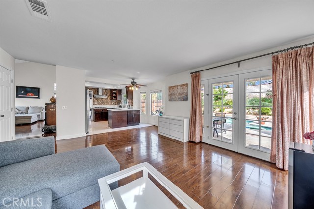 Detail Gallery Image 19 of 69 For 7863 Iroquois, Fontana,  CA 92336 - 4 Beds | 2/1 Baths