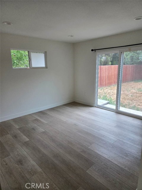 Detail Gallery Image 6 of 14 For 1770 Wright St #B,  Pomona,  CA 91766 - 3 Beds | 2 Baths
