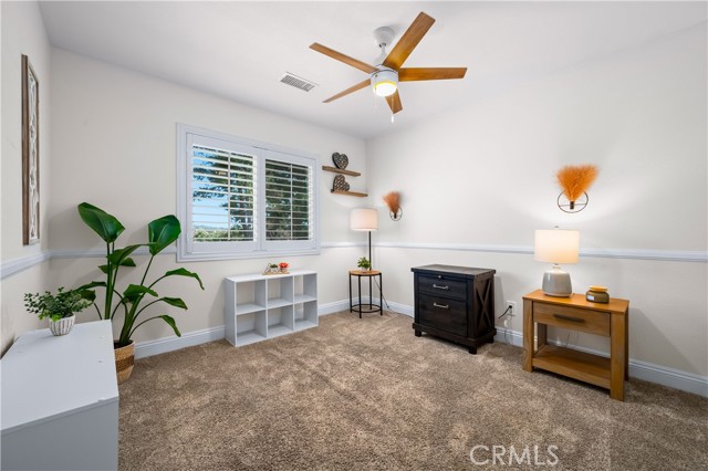 33037 Paterno Street, Temecula CA: https://media.crmls.org/medias/e4d5f6ef-7f0e-44a7-8ac0-0ab51c515fdf.jpg