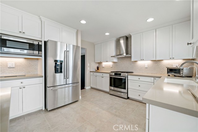 32070 Corte Bonilio, Temecula CA: https://media.crmls.org/medias/e4d69665-b39c-46b1-8340-adce8d0d1783.jpg