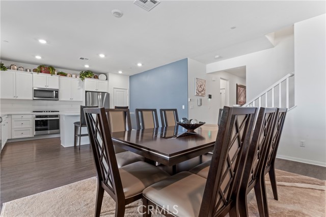 Detail Gallery Image 17 of 41 For 28425 Pinon Ct, Winchester,  CA 92596 - 4 Beds | 3 Baths