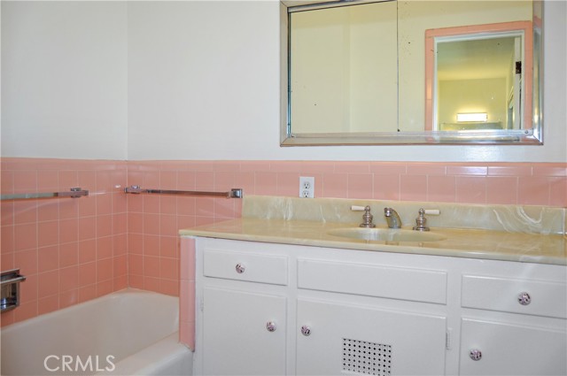 Detail Gallery Image 25 of 75 For 888 W Avenue L, Calimesa,  CA 92320 - 3 Beds | 2/1 Baths