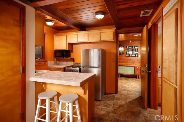 Detail Gallery Image 9 of 35 For 6 B Surfside, Surfside,  CA 90743 - 4 Beds | 3/1 Baths