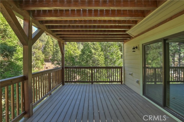 1285 N State Highway 173, Lake Arrowhead, California 92352, 4 Bedrooms Bedrooms, ,2 BathroomsBathrooms,Residential,For Sale,1285 N State Highway 173,CRIG24217261