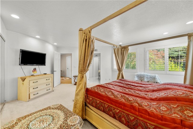 Detail Gallery Image 35 of 46 For 6056 Lake Lindero, Agoura Hills,  CA 91301 - 4 Beds | 3/1 Baths