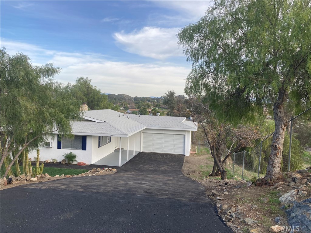 28460 Hampshire Drive