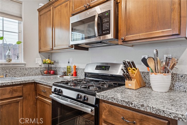 Detail Gallery Image 13 of 38 For 164 Ivy St, Roseville,  CA 95678 - 3 Beds | 2/1 Baths