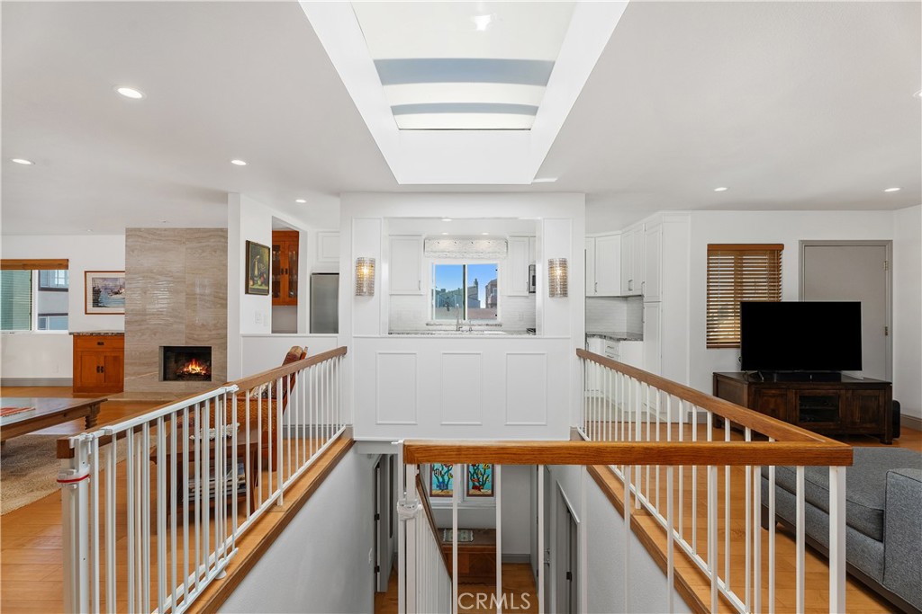 MLS #OC25250843 image #8