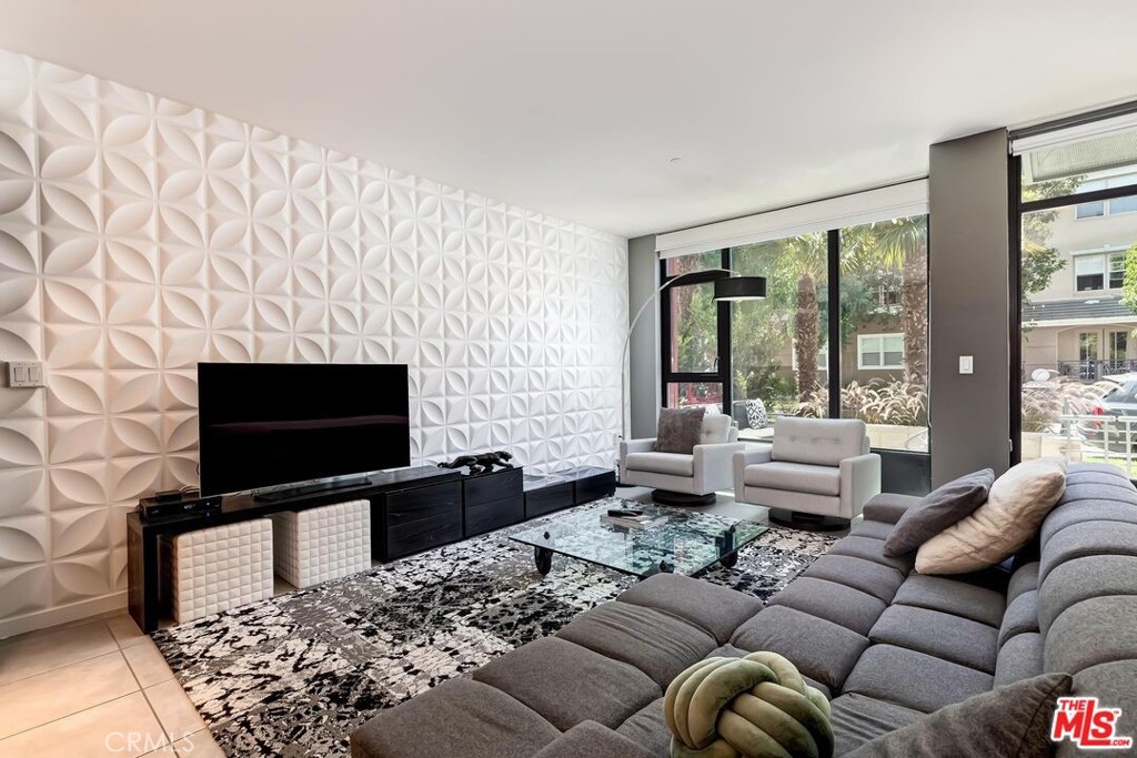 MLS #SB25277846 image #4