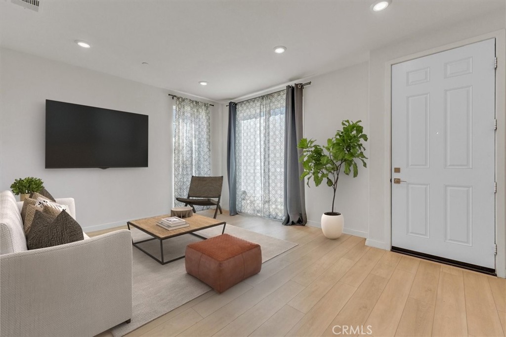 MLS #SR25259200 image #7