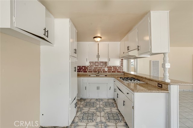 Detail Gallery Image 8 of 18 For 6021 Gage, Bell Gardens,  CA 90201 - 2 Beds | 1 Baths