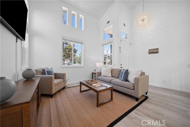 Detail Gallery Image 5 of 31 For 21 Dawnwood, Ladera Ranch,  CA 92694 - 4 Beds | 3 Baths