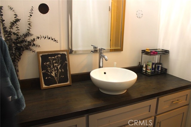 Detail Gallery Image 5 of 11 For 1630 S Barranca, Glendora,  CA 91740 - 2 Beds | 2 Baths