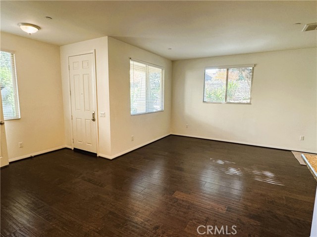 Detail Gallery Image 4 of 21 For 2643 E Foothill Bld #301,  Glendora,  CA 91740 - 3 Beds | 2/1 Baths