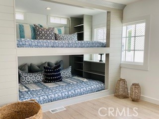 Detail Gallery Image 6 of 28 For 265 Mayflower, Newport Beach,  CA 92660 - 2 Beds | 2 Baths