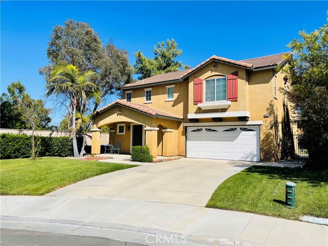 Detail Gallery Image 3 of 44 For 38320 Quiet Run Ct, Murrieta,  CA 92563 - 3 Beds | 2/1 Baths