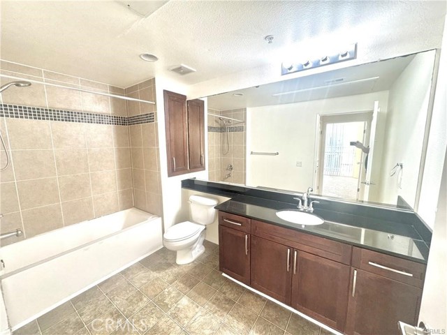 Detail Gallery Image 9 of 28 For 1470 Scholarship, Irvine,  CA 92612 - 2 Beds | 2 Baths