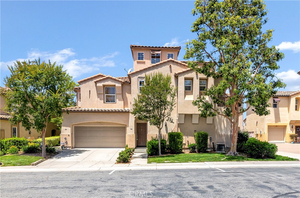 946 Bolex Way