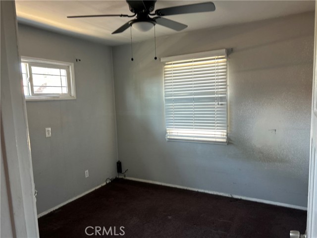 317 E Mason Street, Azusa CA: https://media.crmls.org/medias/e4e129fc-b1bf-4609-8f60-ba3bec7de369.jpg