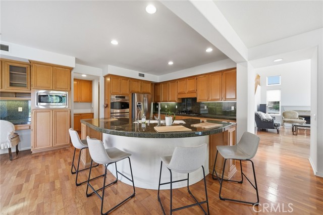 Detail Gallery Image 4 of 50 For 8251 E Marblehead Way, Anaheim Hills,  CA 92808 - 5 Beds | 3 Baths